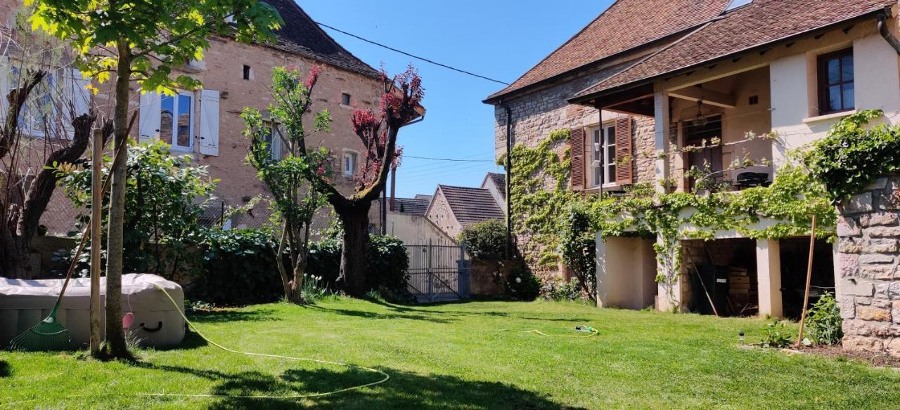 Gite Le Lavoir - Laives Exterior foto